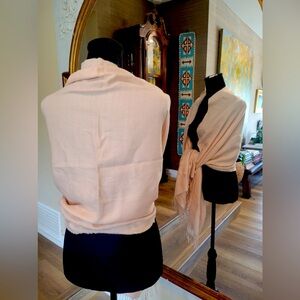 Stunning scarf a must have for your wardrobe!